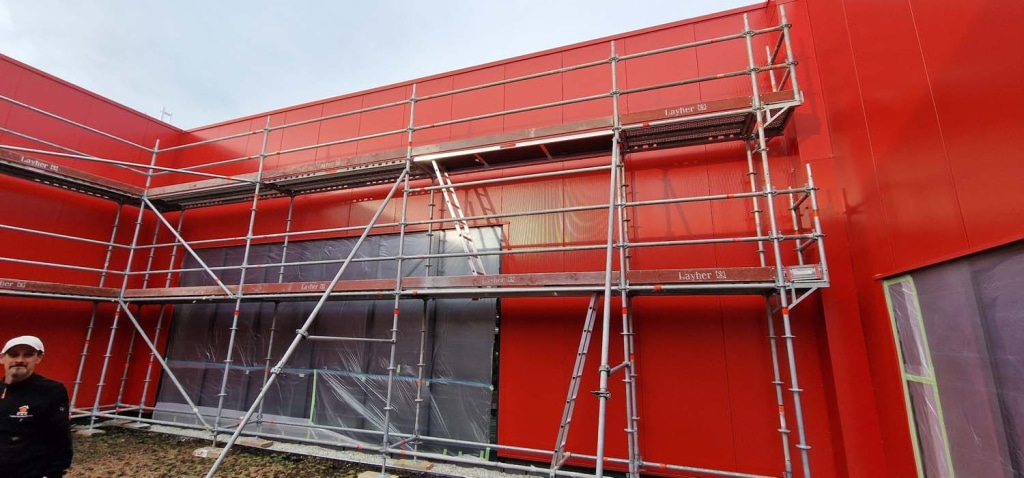 Peinture de panneaux sandwich.