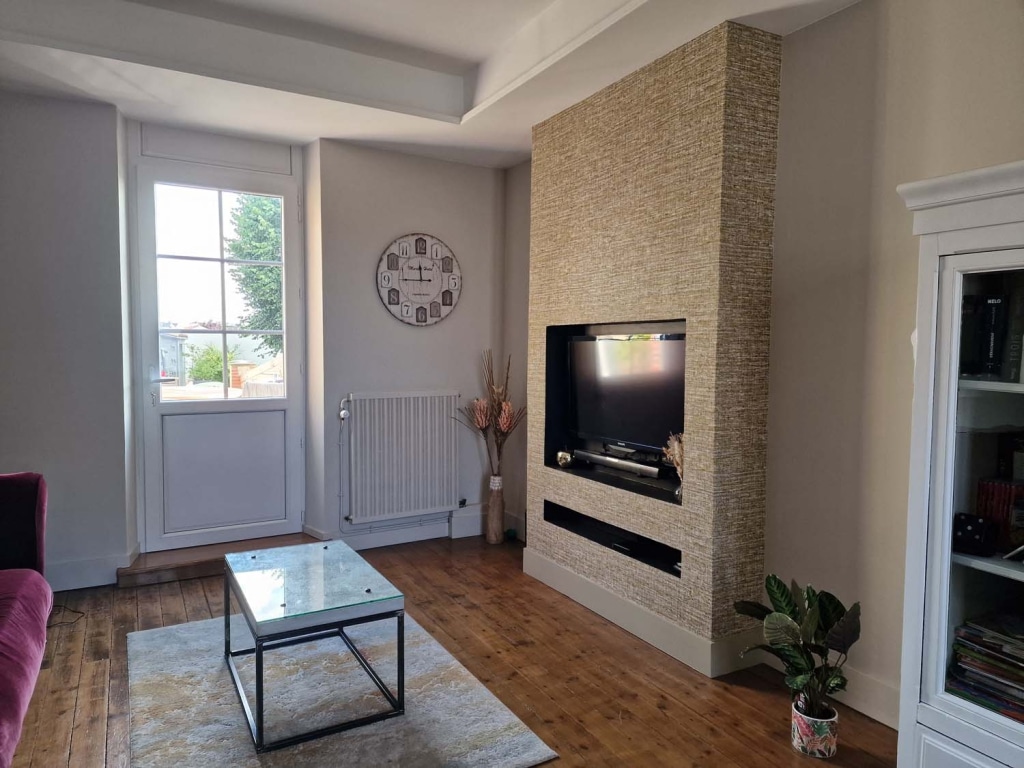 Revêtement mural dans un salon.